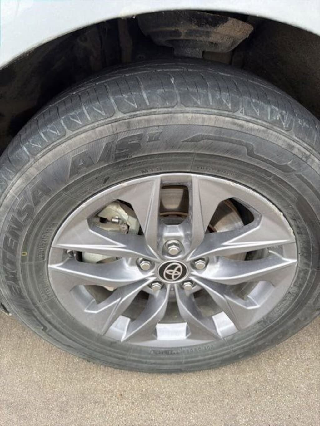 Used 2024 Toyota Sienna XLE Van Passenger Van
