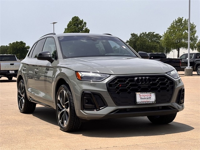 Used 2021 Audi SQ5 Premium Plus with VIN WA1B4AFYXM2093226 for sale in Arlington, TX