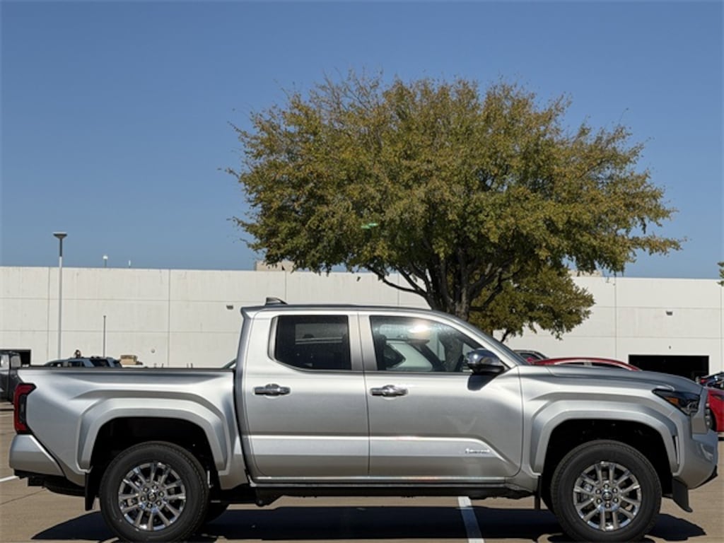 New 2025 Toyota Tacoma Limited Truck Double Cab