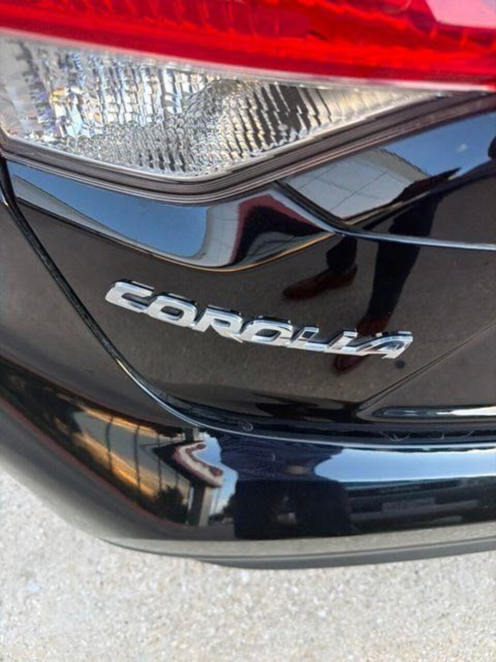 Used 2026 Toyota Corolla Hybrid LE Sedan