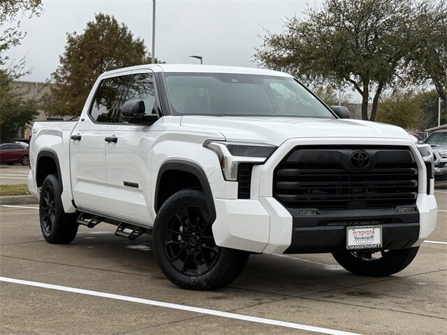 2023 Toyota Tundra SR5 photo 2
