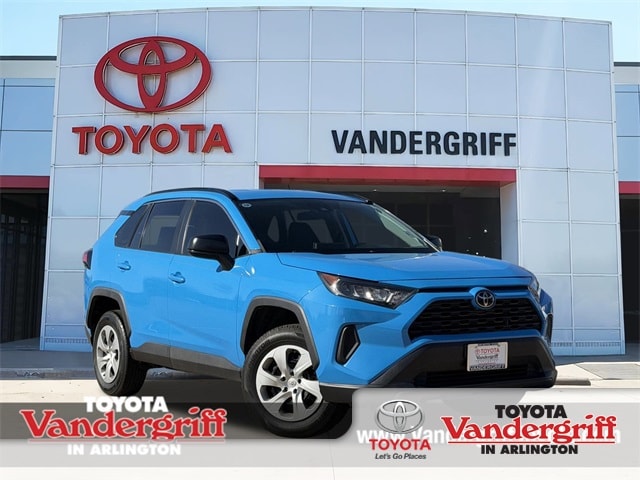 2020 Toyota RAV4 LE