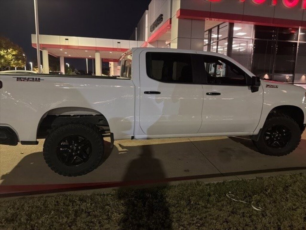 Used 2021 Chevrolet Silverado 1500 LT Trail Boss Truck Crew Cab