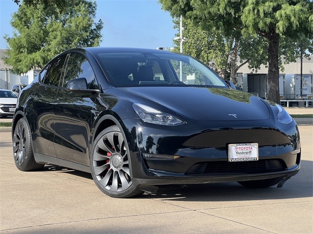 Used 2021 Tesla Model Y Performance with VIN 5YJYGDEF8MF141022 for sale in Northfield, Minnesota