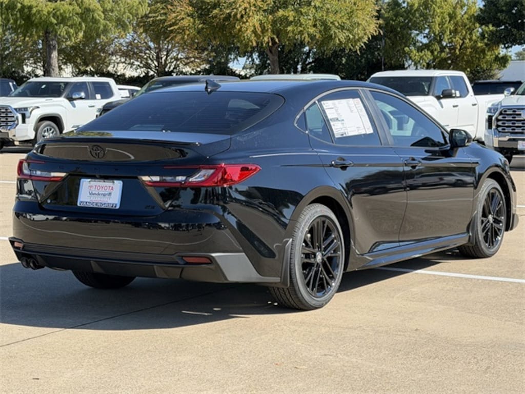 New 2026 Toyota Camry SE Sedan