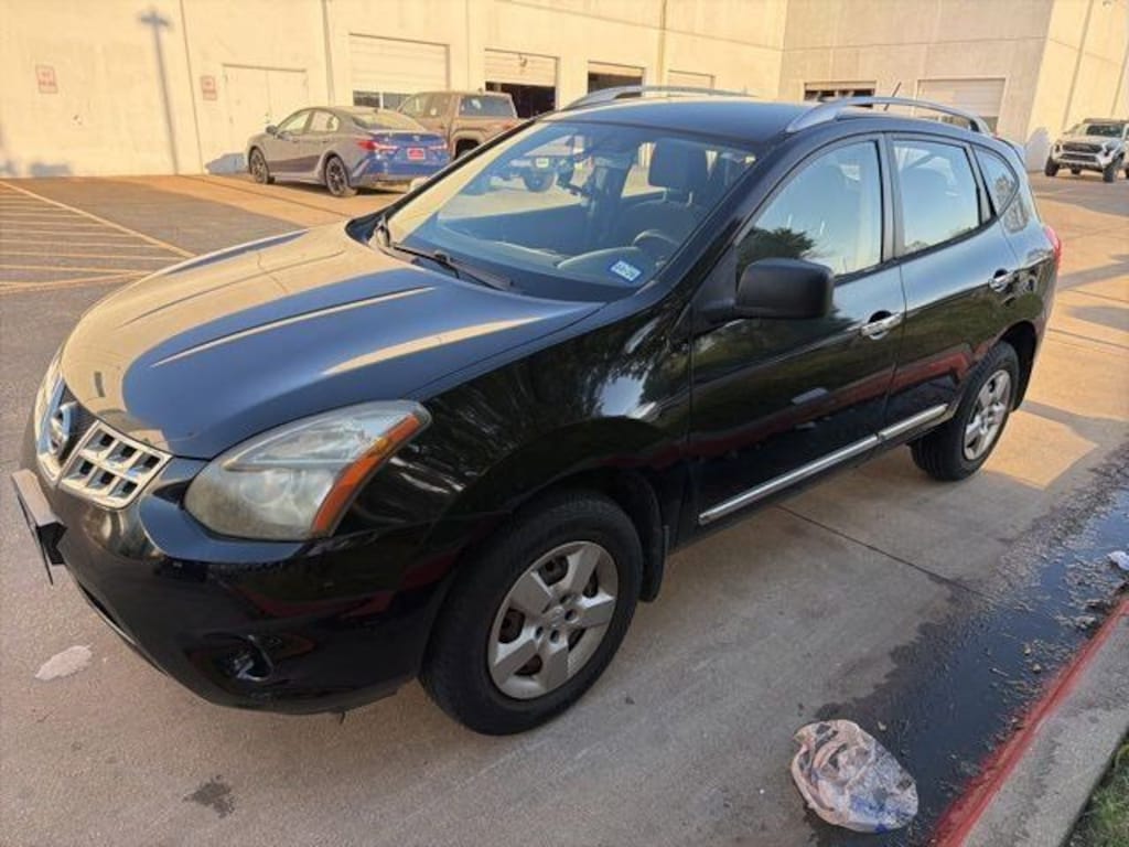 Used 2015 Nissan Rogue Select S SUV