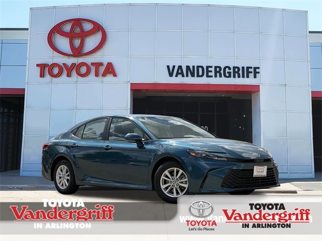 2025 Toyota Camry Sedan 