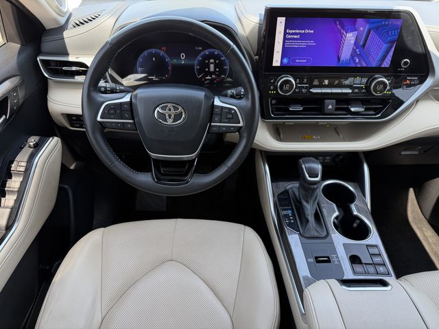 2024 Toyota Highlander Platinum - Photo 12