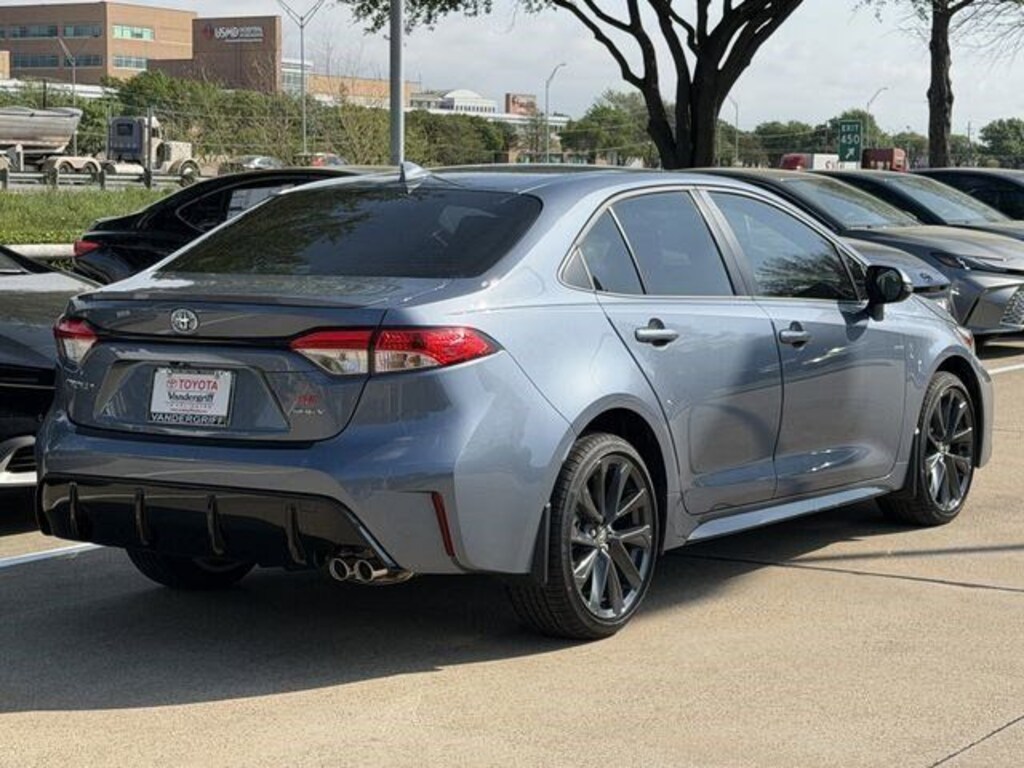 New 2026 Toyota Corolla Hybrid SE Sedan