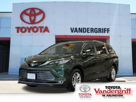 2026 Toyota Sienna Limited 7 Passenger Van Passenger Van