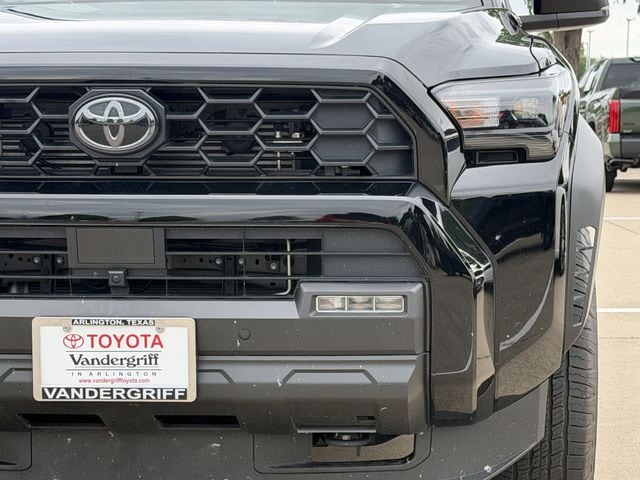 2025 Toyota 4Runner TRD Off-Road - Photo 8