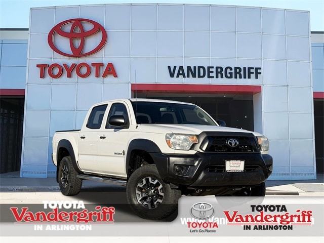 2015 Toyota Tacoma PreRunner's photo