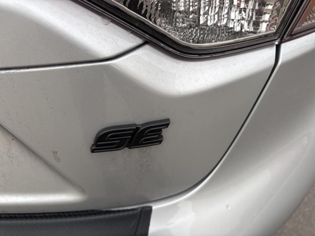 Used 2025 Toyota Corolla SE Sedan