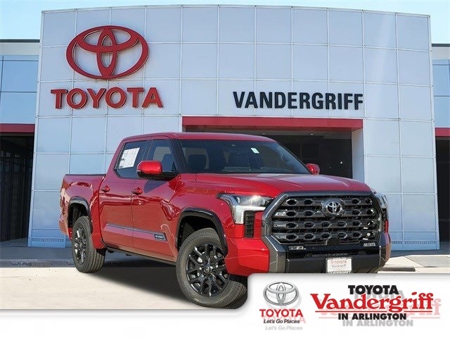 2026 Toyota Tundra Platinum's photo