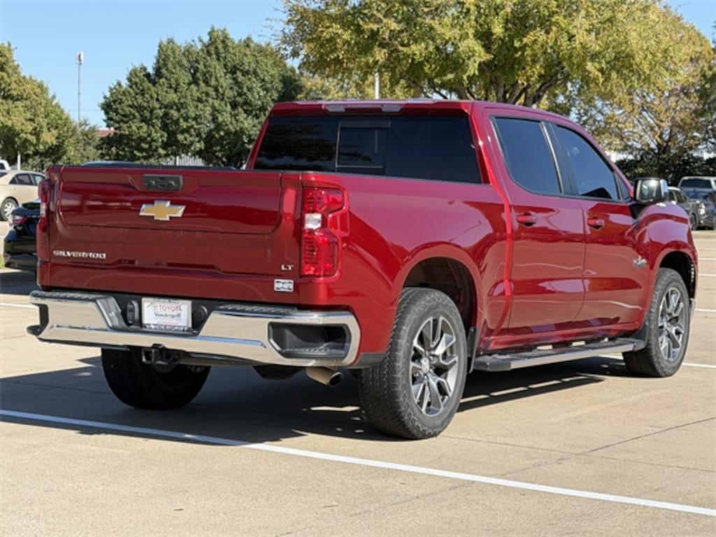 Used 2022 Chevrolet Silverado 1500 LT Truck Crew Cab