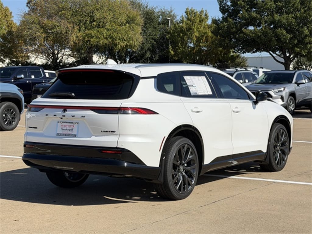 New 2025 Toyota Crown Signia Limited SUV