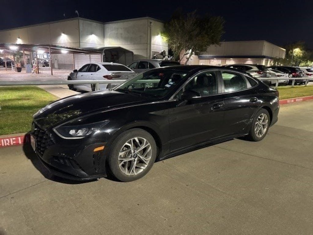 Used 2021 Hyundai Sonata SEL Sedan