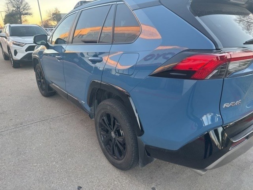 Used 2024 Toyota RAV4 Hybrid SE SUV