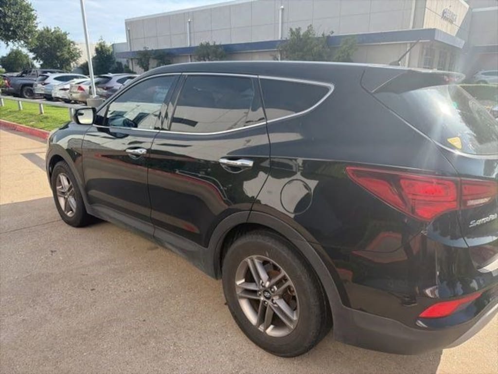 Used 2018 Hyundai Santa Fe Sport 2.4 Base SUV