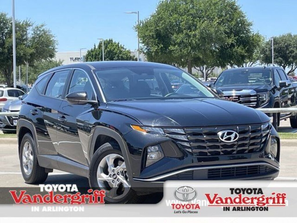 Used 2024 Hyundai Tucson SE SUV