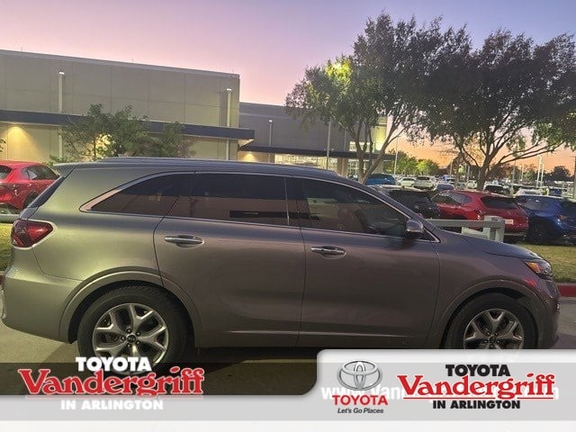 2019 Kia Sorento SX's photo
