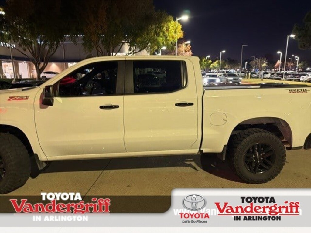 Used 2021 Chevrolet Silverado 1500 LT Trail Boss Truck Crew Cab