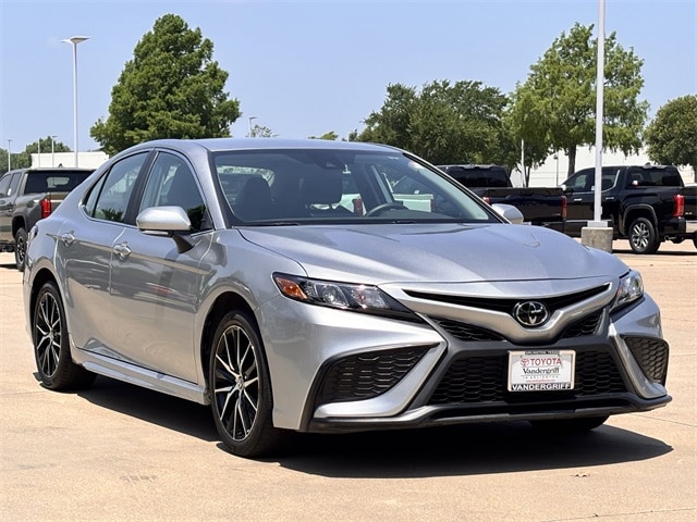 Certified 2024 Toyota Camry SE with VIN 4T1G11AKXRU890803 for sale in Arlington, TX