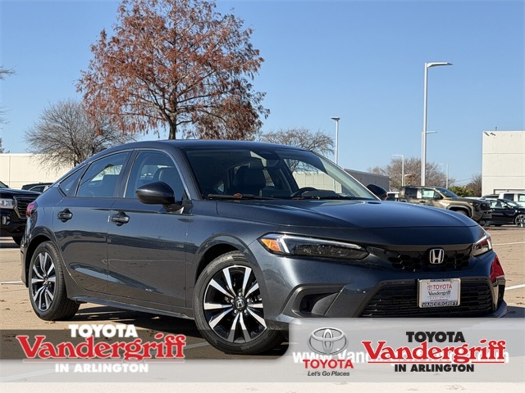 Used 2023 Honda Civic EX-L Hatchback