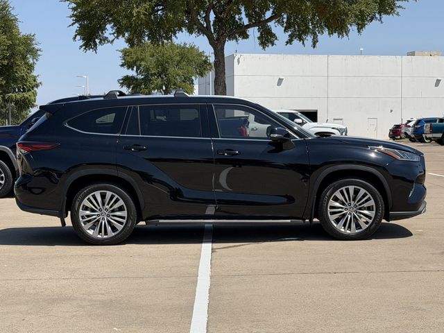 2024 Toyota Highlander Platinum - Photo 3