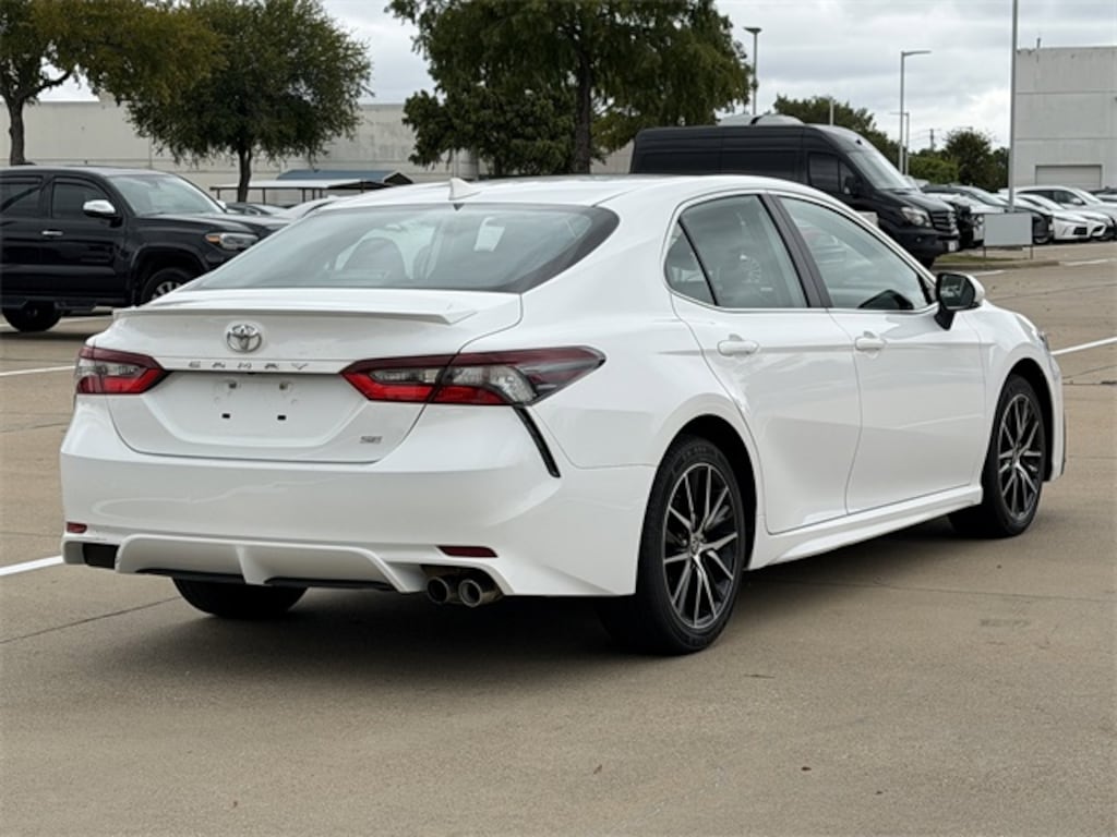 Used 2024 Toyota Camry SE Sedan