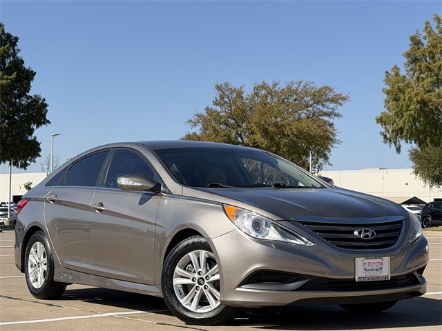 Used 2014 Hyundai Sonata GLS with VIN 5NPEB4AC8EH916855 for sale in Arlington, TX