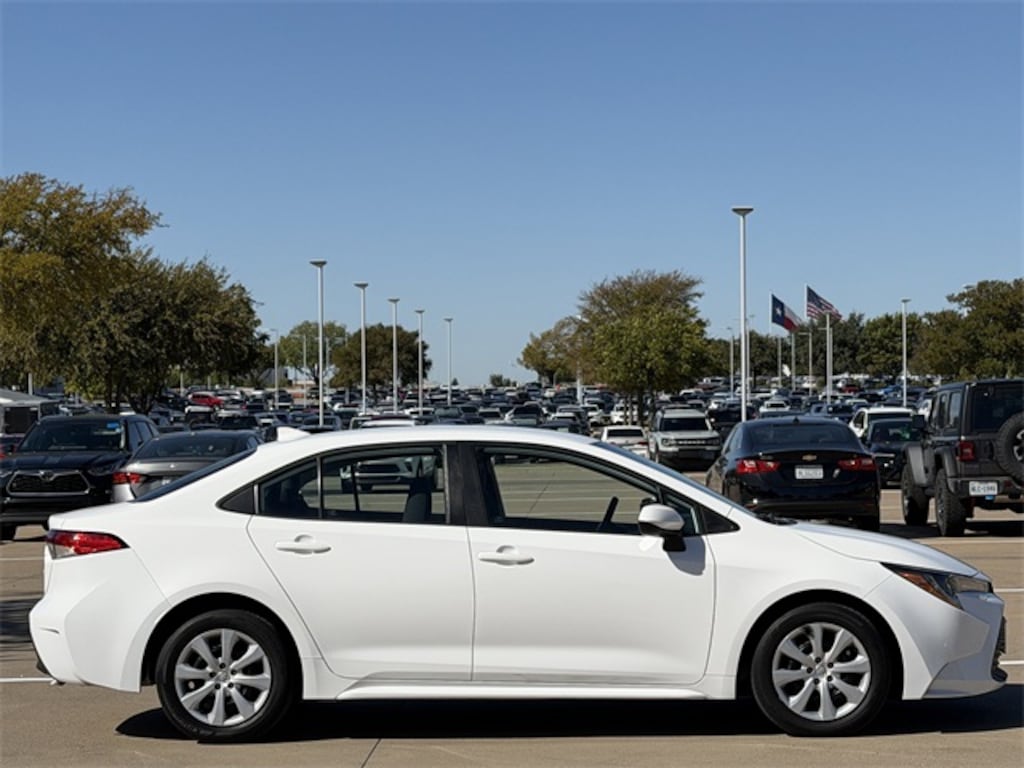 Certified 2023 Toyota Corolla LE Sedan