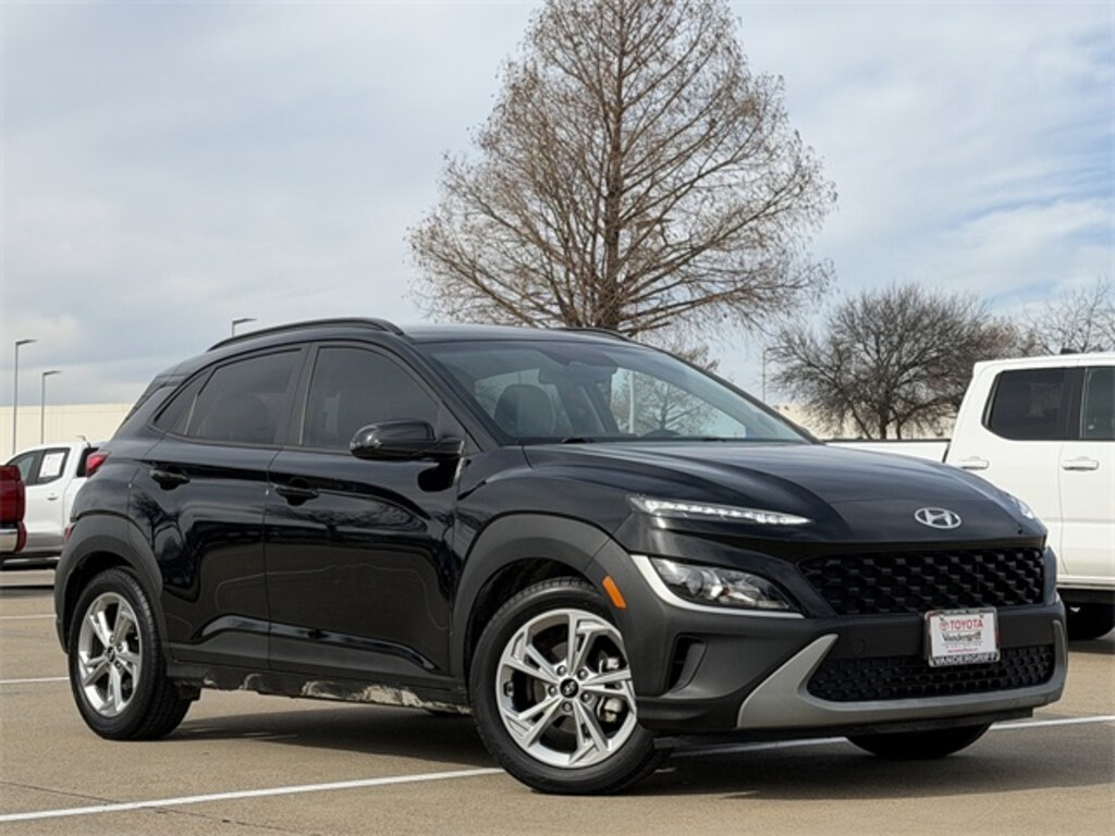 Used 2023 Hyundai Kona SEL SUV