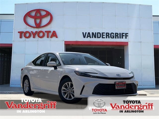 2025 Toyota Camry Sedan 
