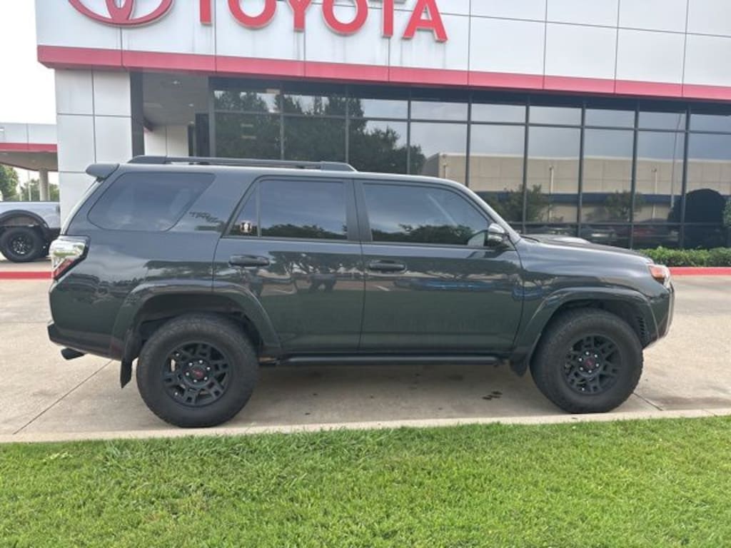 Used 2024 Toyota 4Runner TRD Off-Road Premium SUV