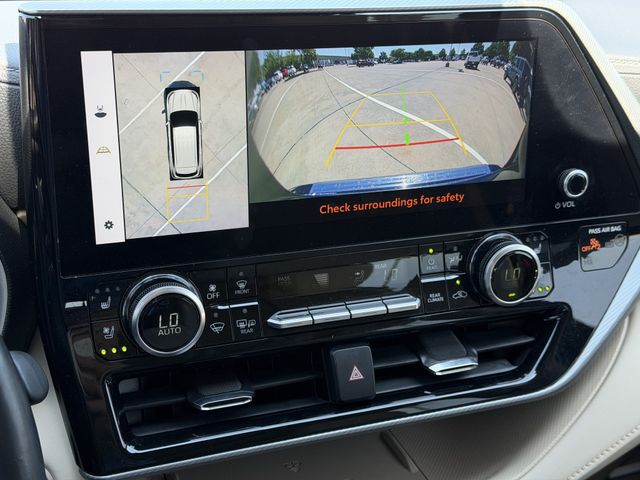 2024 Toyota Highlander Platinum - Photo 18