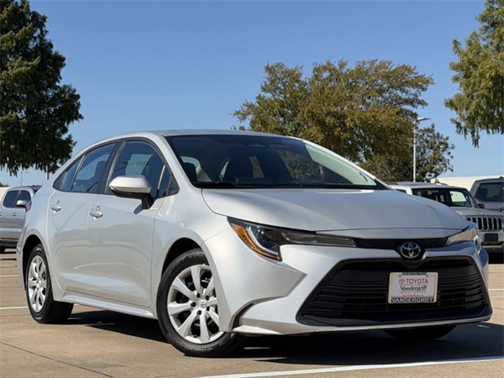 Certified 2024 Toyota Corolla LE Sedan
