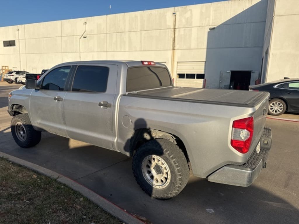 Used 2017 Toyota Tundra SR5 Truck CrewMax