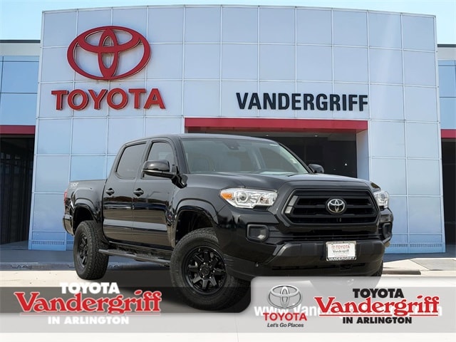 2023 Toyota Tacoma SR's photo