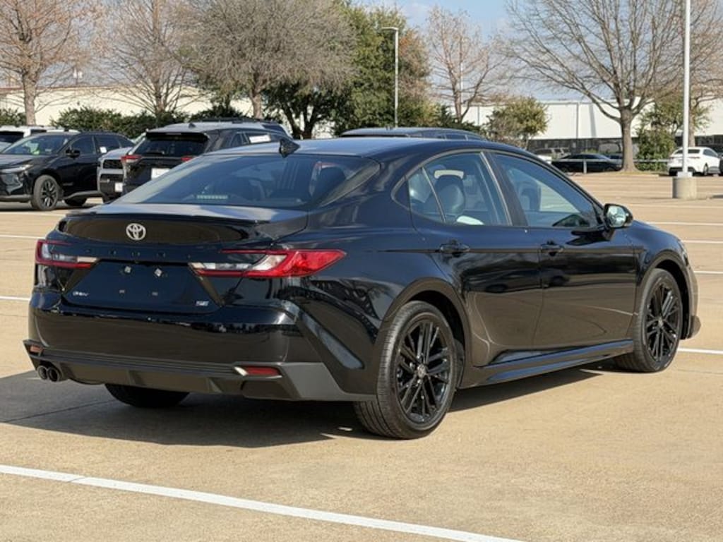 Certified 2025 Toyota Camry SE Sedan
