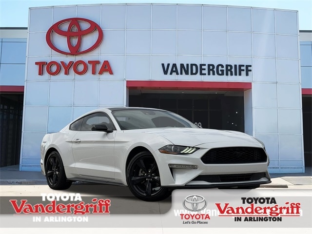 2022 Ford Mustang EcoBoost Premium