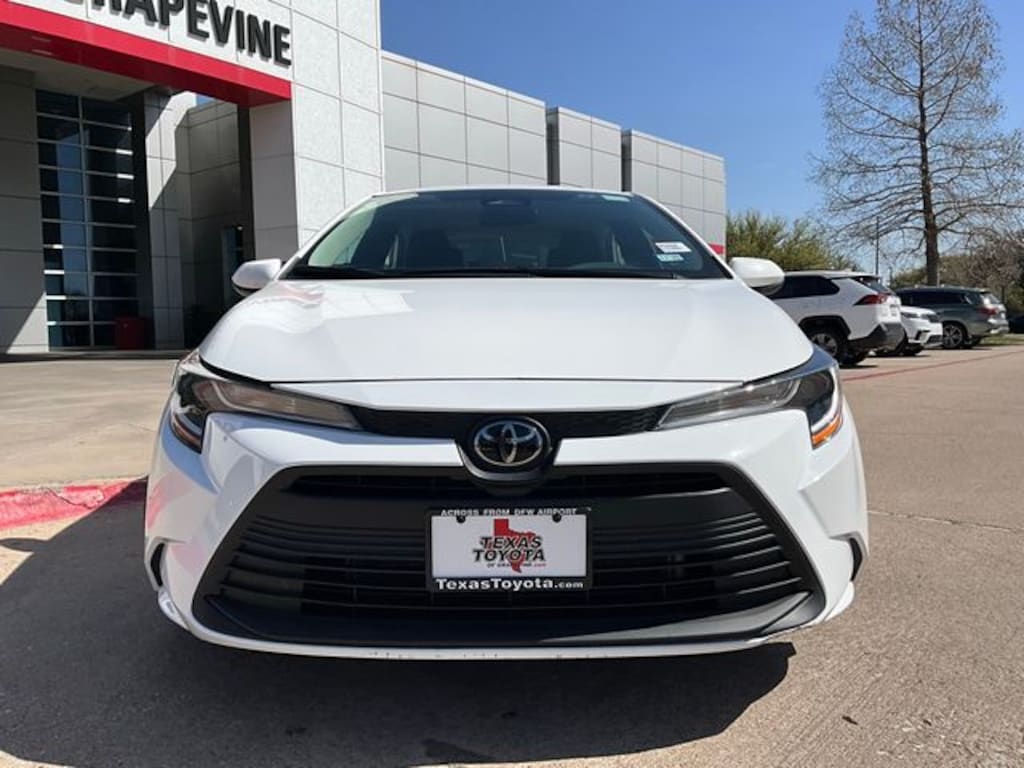 Used 2025 Toyota Corolla LE Sedan
