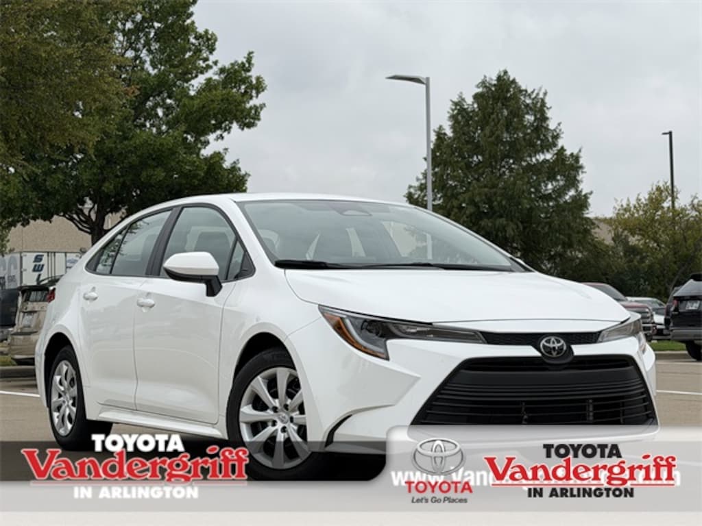 Used 2025 Toyota Corolla LE Sedan