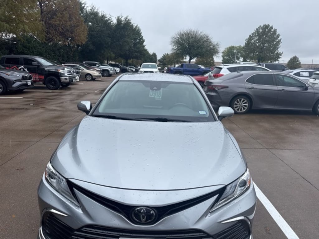 Used 2023 Toyota Camry XLE Sedan