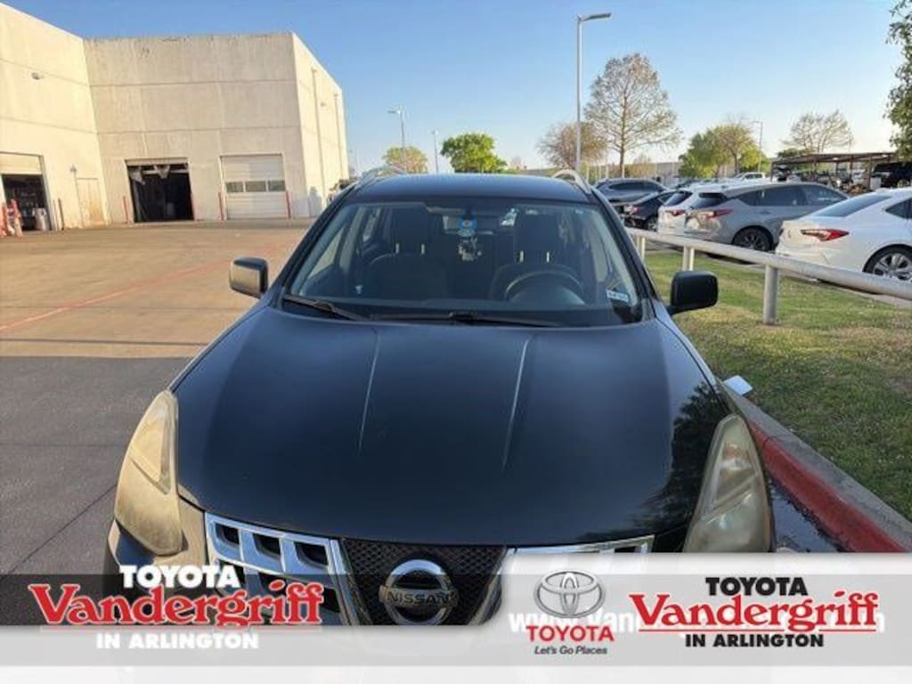 Used 2015 Nissan Rogue Select S SUV