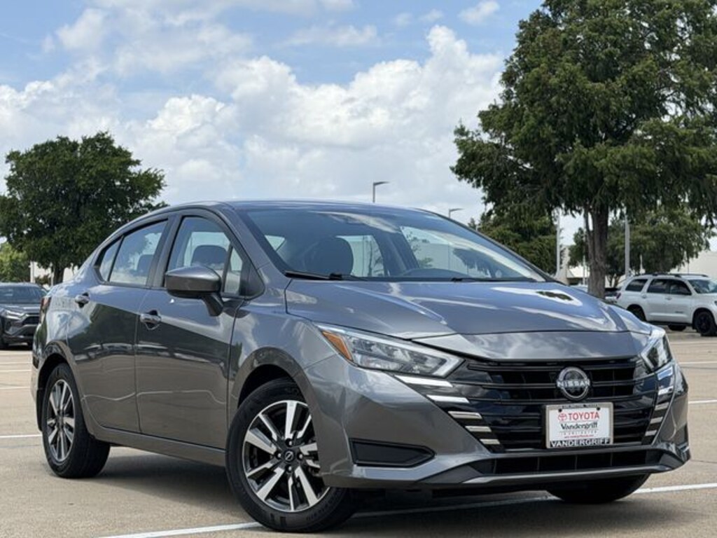 Used 2025 Nissan Versa 1.6 SV Sedan