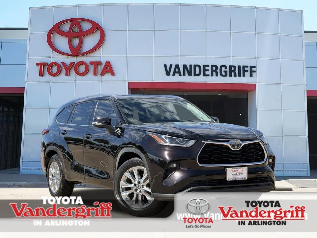 Used 2020 Toyota Highlander Limited SUV Arlington