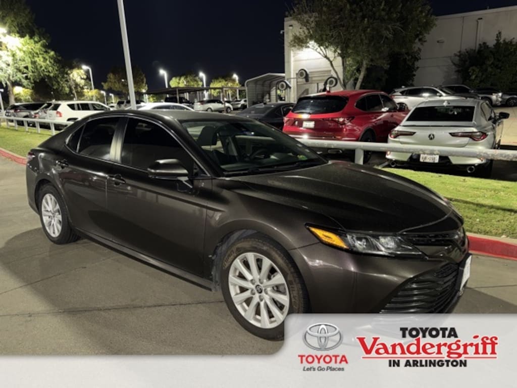 Used 2018 Toyota Camry L Sedan