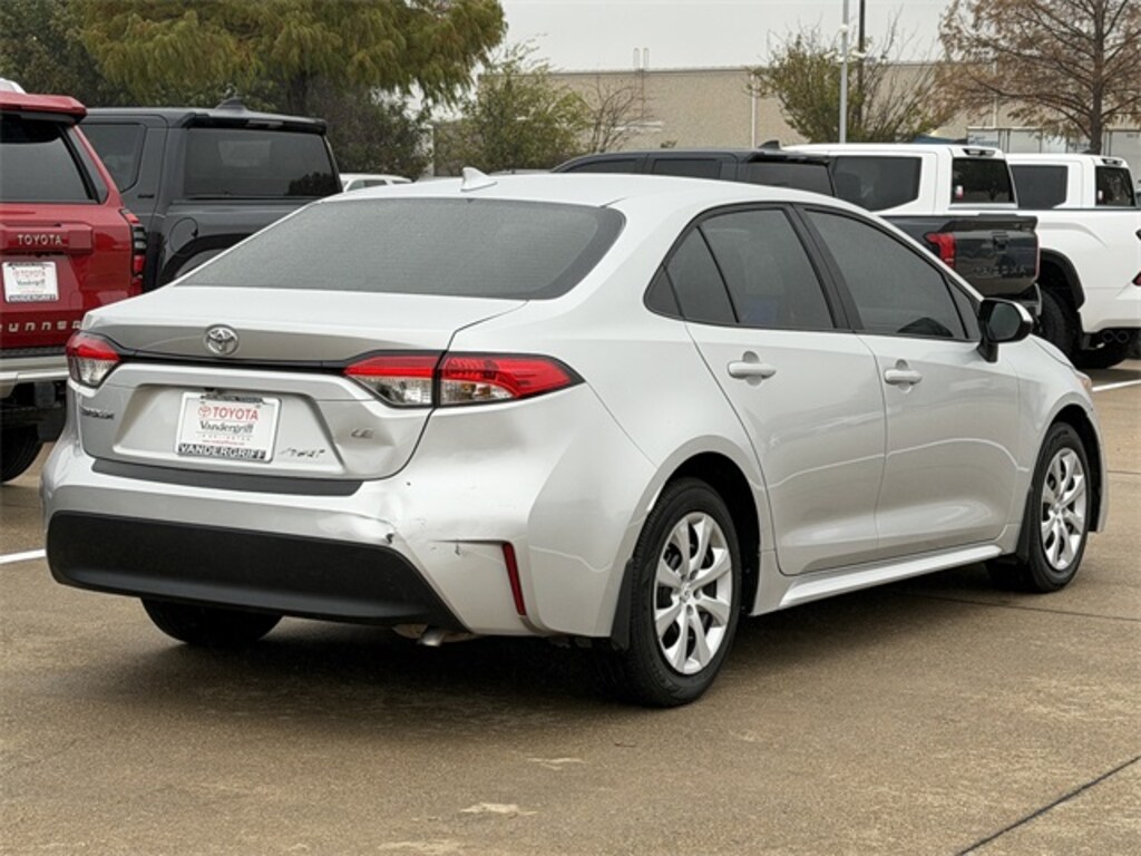 Used 2025 Toyota Corolla LE Sedan
