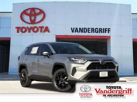 2025 Toyota RAV4 LE SUV